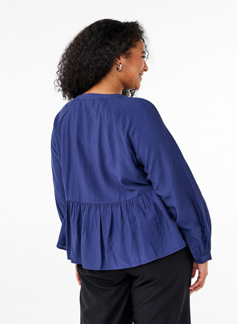 Bluse med sløyfe og lange ermer, Blå, Model image number 2