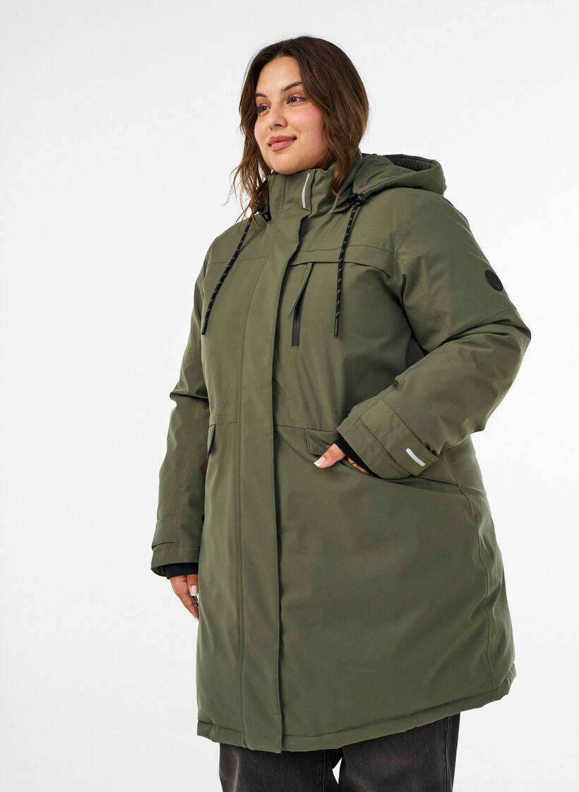 Vannavst&oslash;tende parkas med hette og funksjonelle detaljer, Gr&oslash;nn, Model image number 0