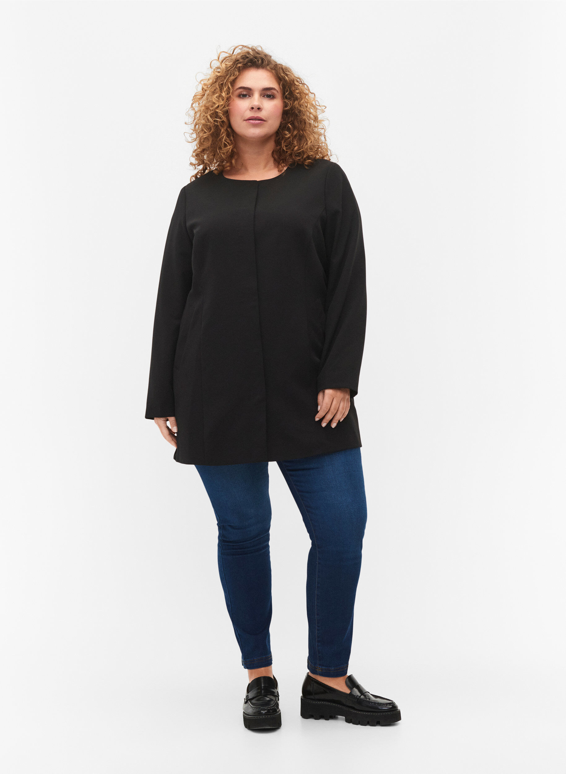 Zizzi Lett klassisk v&aring;rjakke, Black, Model image number 2