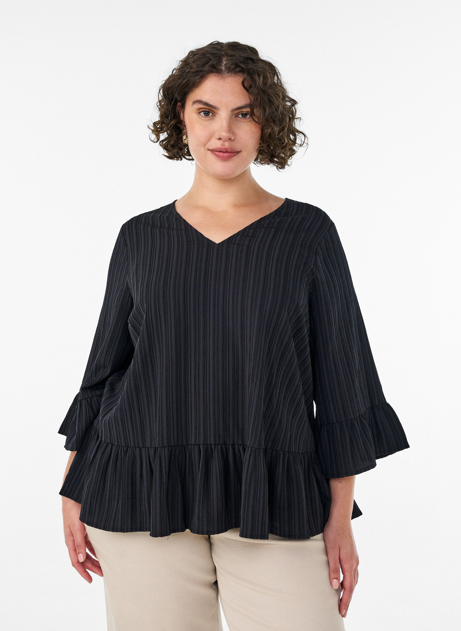 Bluse med tekstur, V-hals og rysjer, Svart, Model