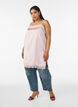Lang satintopp med blonder i kantene, Rosa, Model image number 3