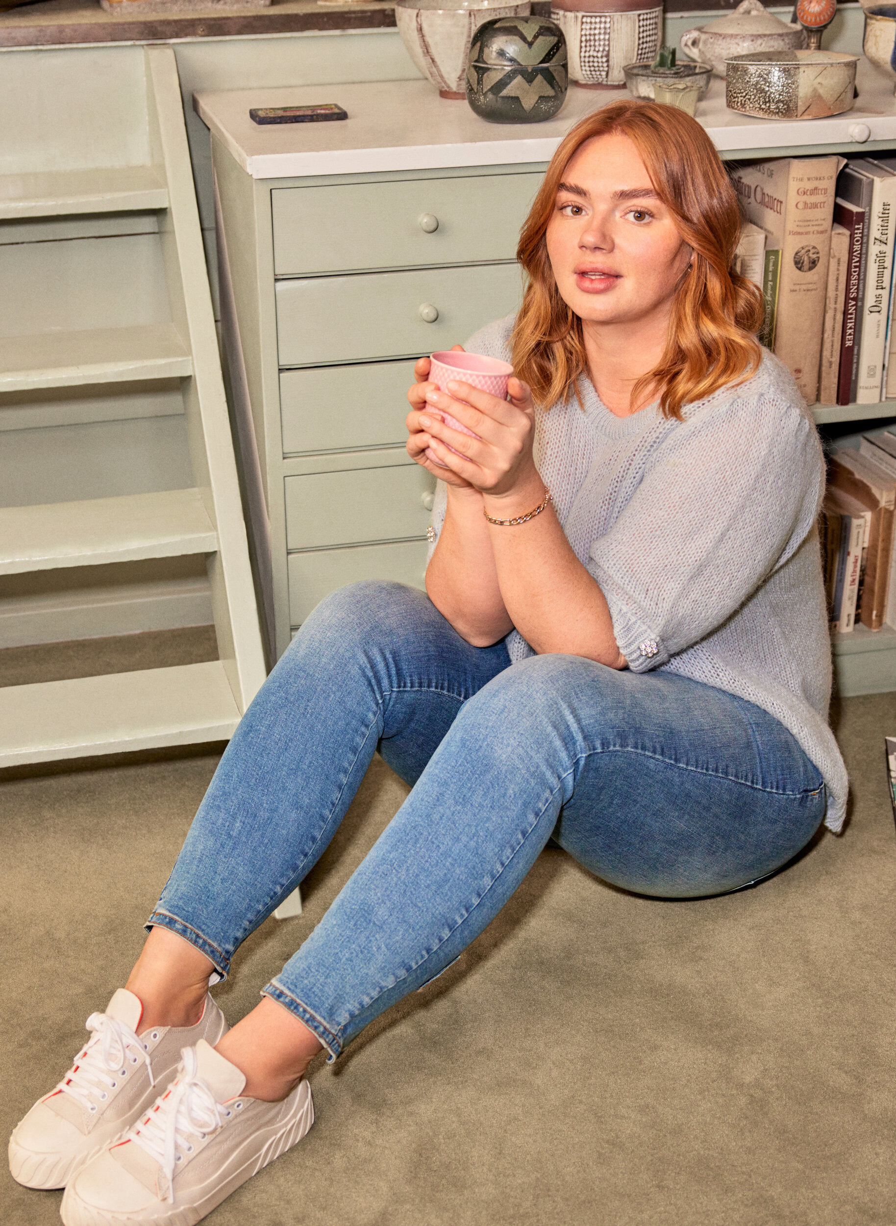 Zizzi Cropped Amy jeans med h&oslash;yt liv og sl&oslash;yfe, Blue denim, Image image number 0