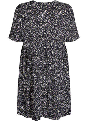 Zizzi Kortermet kjole med A-lineskåret snitt og snittlinjer, Svart, Packshot image number 1