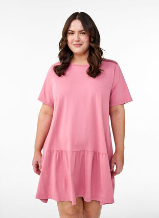 Zizzi Kort A-formet kjole med vasket look, Rosa, Model image number 0