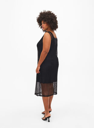 Ermeløs kjole i netting med splitt, Black, Model image number 1