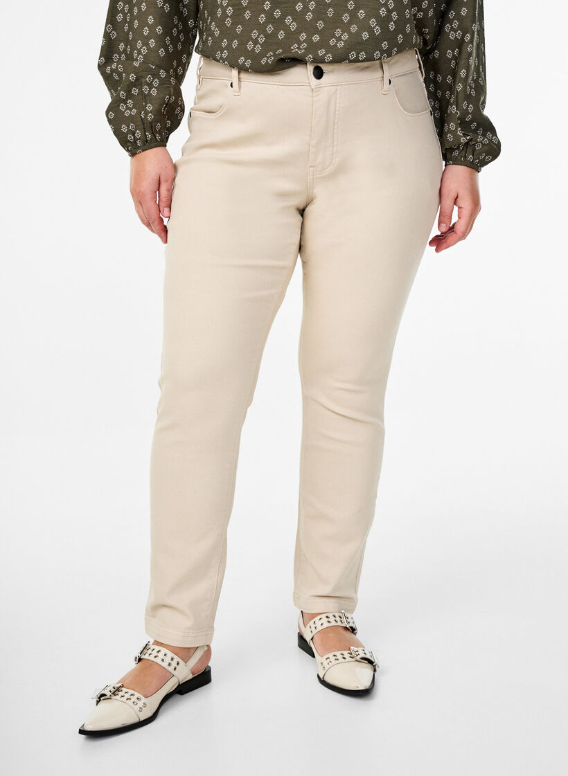 Slim fit Emily-jeans med regular waist, Beige, Model image number 2