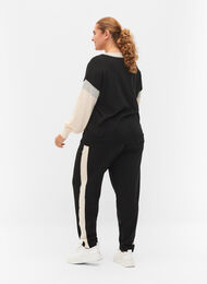 Strikkebukser med colorblock, Black Comb, Model