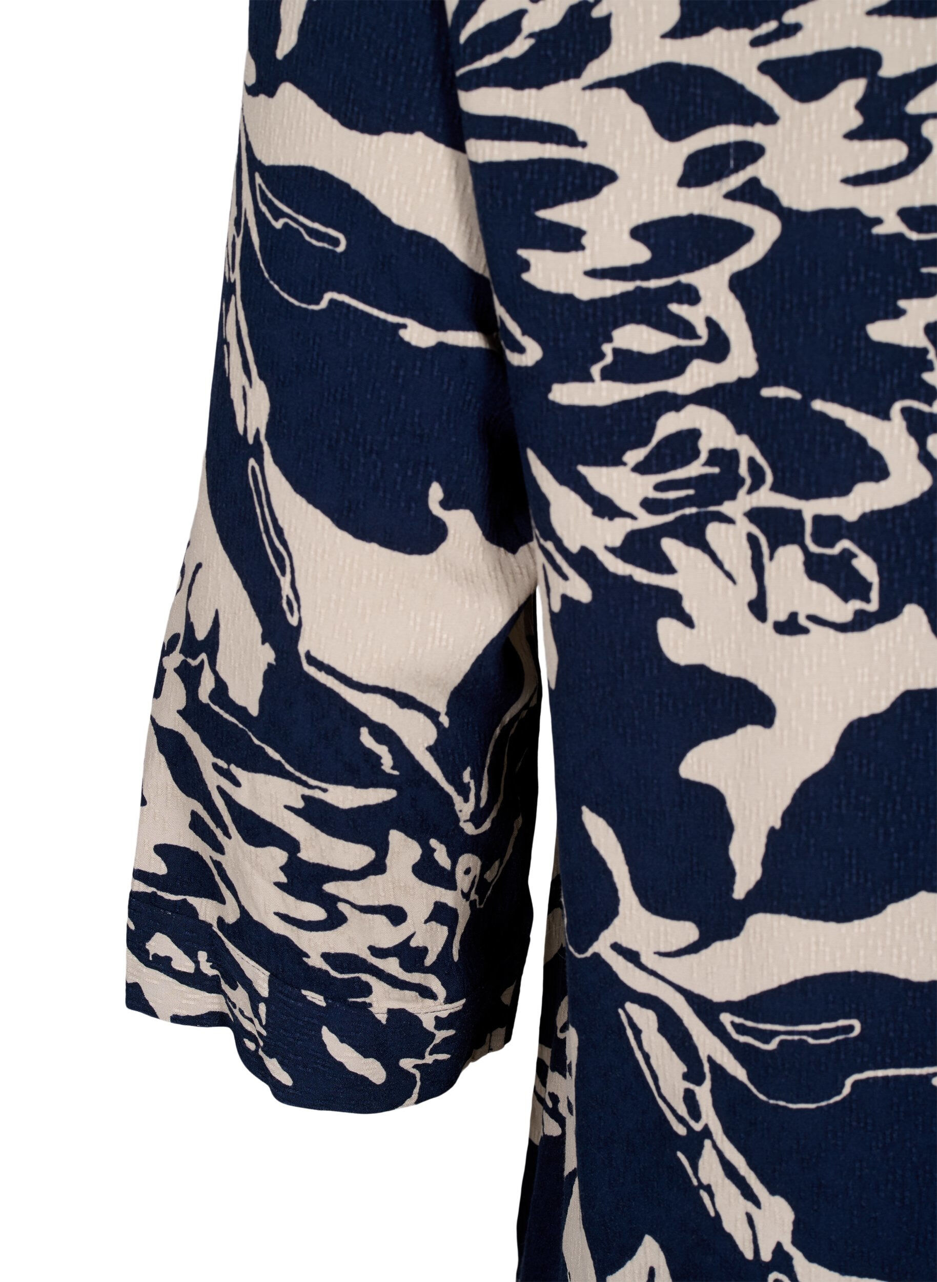 Zizzi Tunika med trykk og 3/4 ermer, Navy Blazer AOP, Packshot image number 3