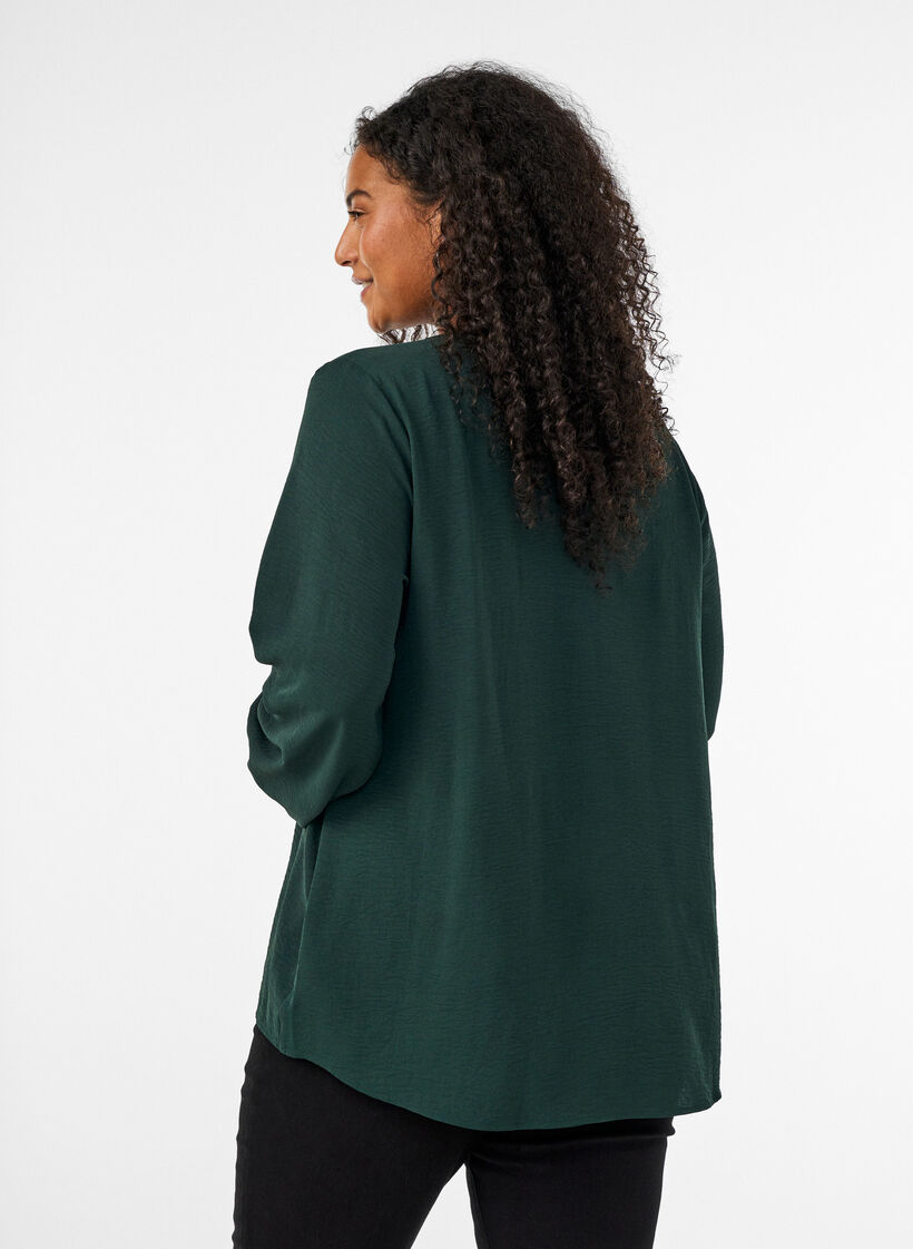 Bluse med smockmansjetter og V-hals, Gr&oslash;nn, Model image number 2
