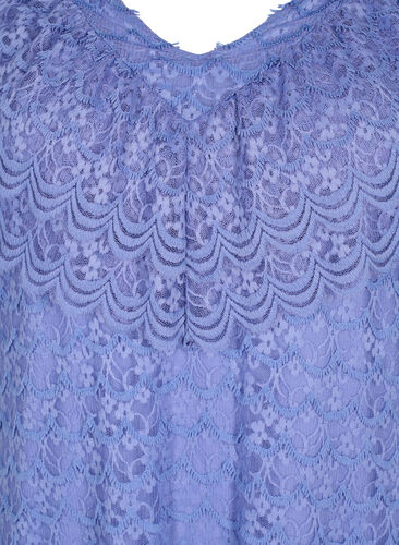 Kortermet blondekjole med brede volanger, Lavender Violet, Packshot image number 2