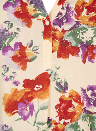 Blomstrete bluse i viskose med korte ermer, Buttercream Vintage, Packshot image number 2