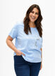 Kortermet T-skjorte i bomull med elastisk kant, Serenity w. Live, Model image number 0