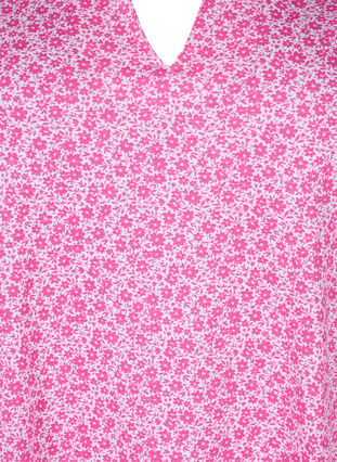 Blomstrete bomulls T-skjorte med V-hals, Shocking Pink AOP, Packshot image number 2