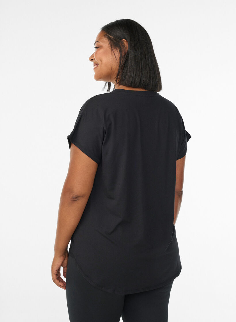 T-skjorte til trening med V-hals, Black, Model