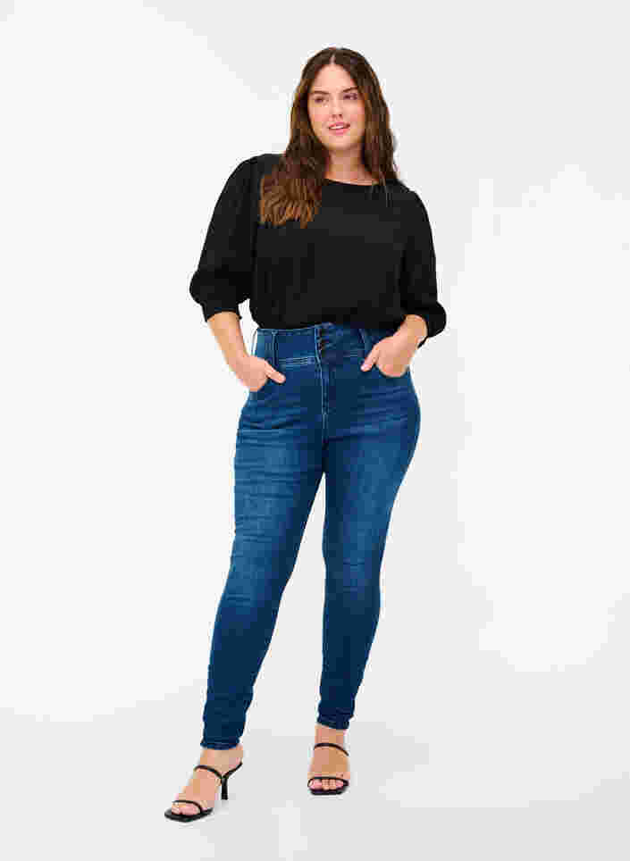 Super slim Bea jeans med ekstra høyt liv, Blue denim, Model