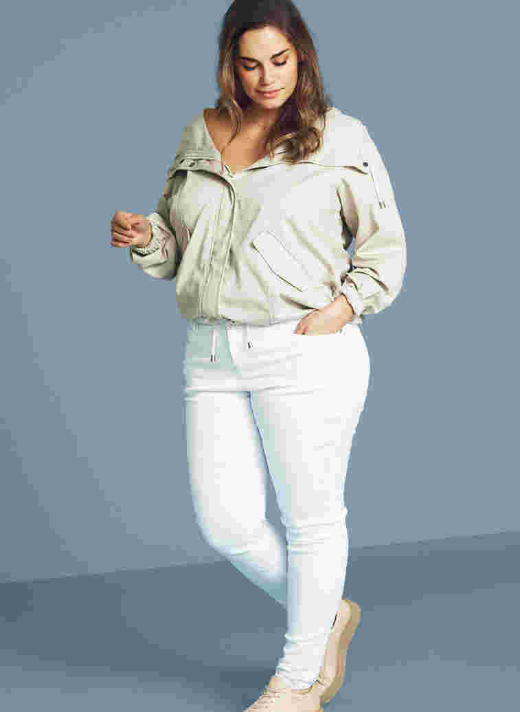 Super slim Amy jeans med høyt liv, Bright White, Model