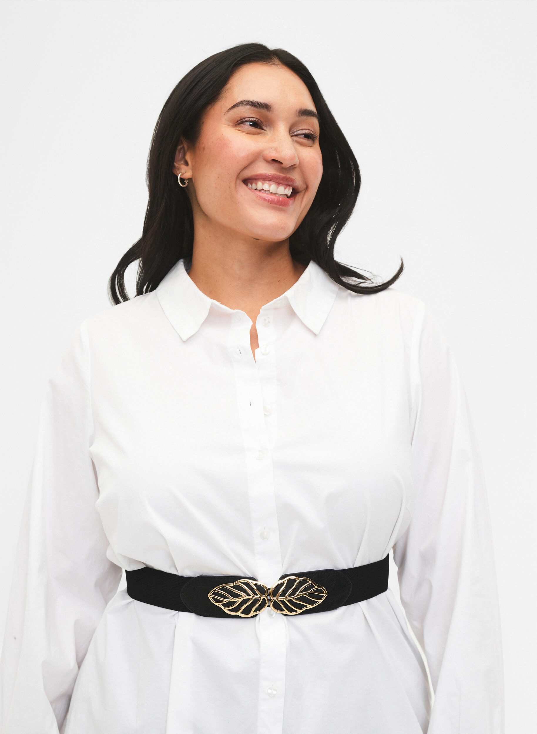 Zizzi Elastisk midjebelte med gullspenne, Black, Model image number 0