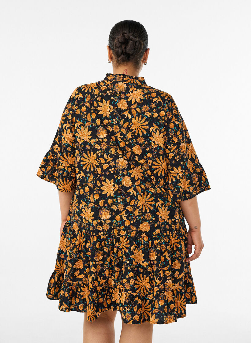 Blomstrete bomullskjole med volangdetaljer og en loose A-linjeform, Orange, Model image number 2