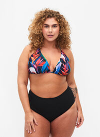 Bikinitruse med høyt liv , Black, Model