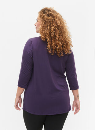 Zizzi Treningsgenser med 3/4-ermer, Lilla, Model image number 2