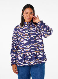 Bluse med print og A-linjeform, Blå Bluse med print og A-linjeform, Blå, Model
