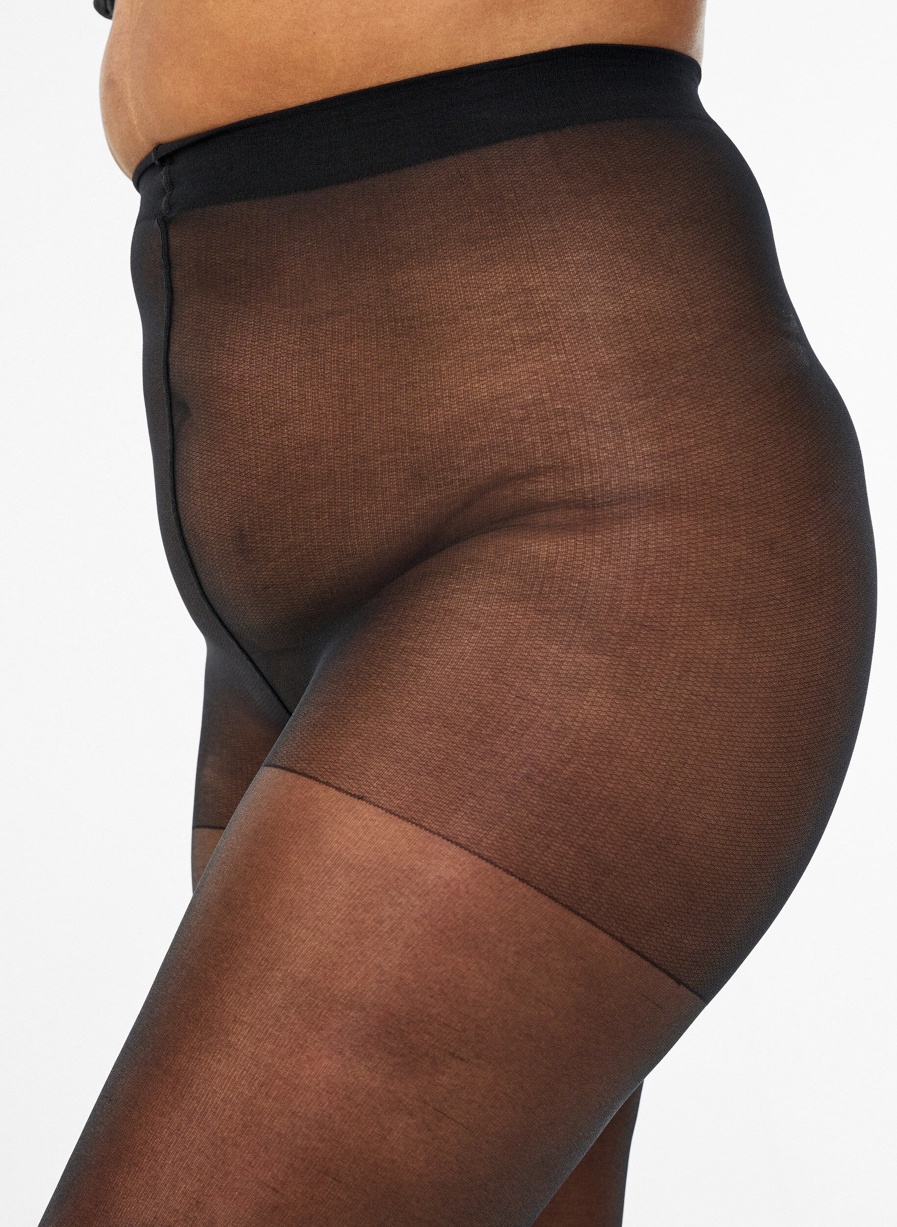 ZizziL&oslash;pebestandige 30 denier str&oslash;mpebukser, Svart, Model image number 2
