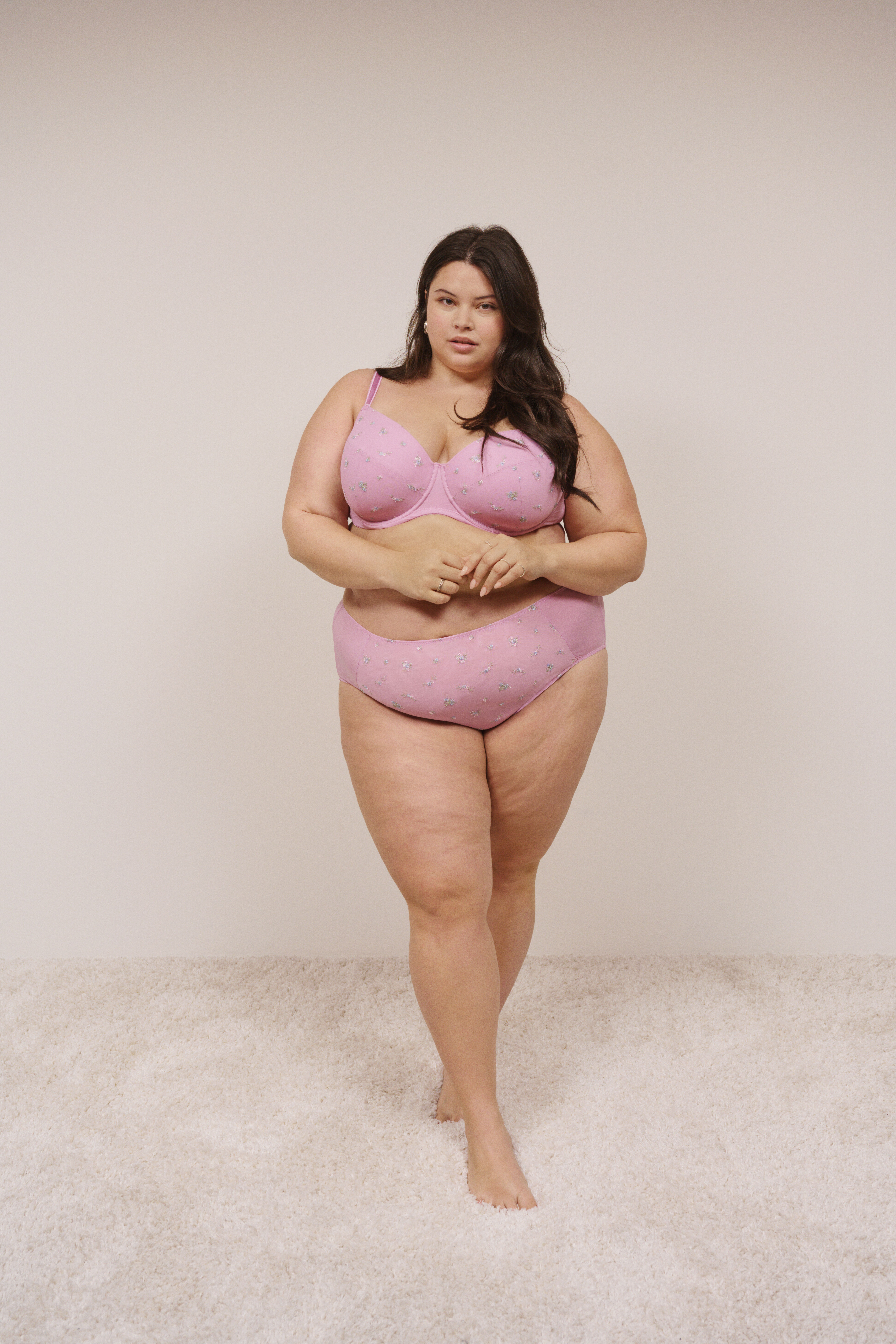 ZizziRomantisk rosa heldress, , Model