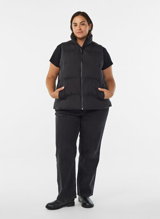 Zizzi Kort puffvest med høy krage, Svart, Model image number 1