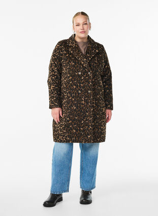 Zizzi Leopardmønstret kåpe med dobbeltradede knapper, Brun, Model image number 1