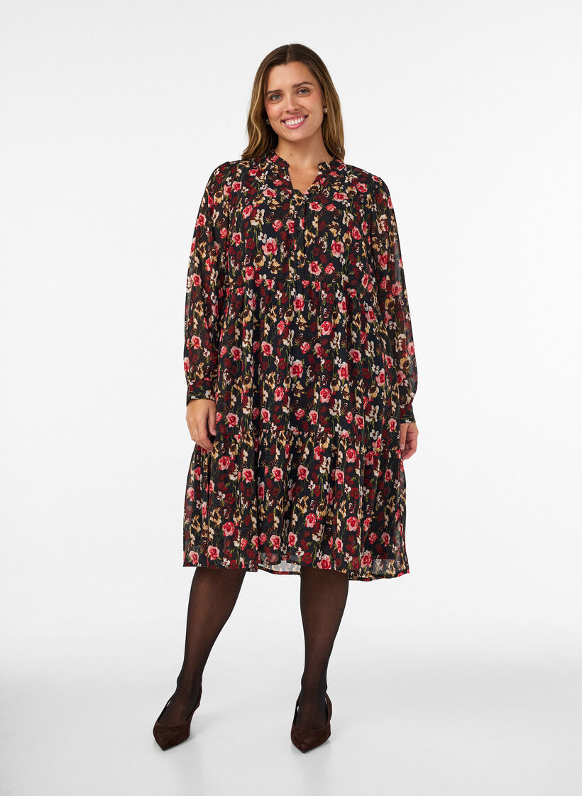 Kjole med heldekkende trykk og volanglag, Svart, Model image number 0