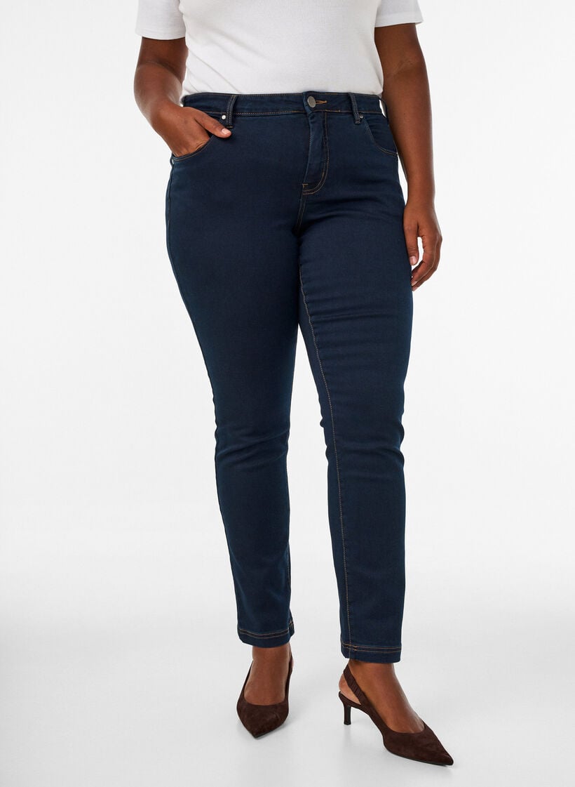 Slim fit Emily jeans med normal h&oslash;yde i livet, Bl&aring;, Model image number 3
