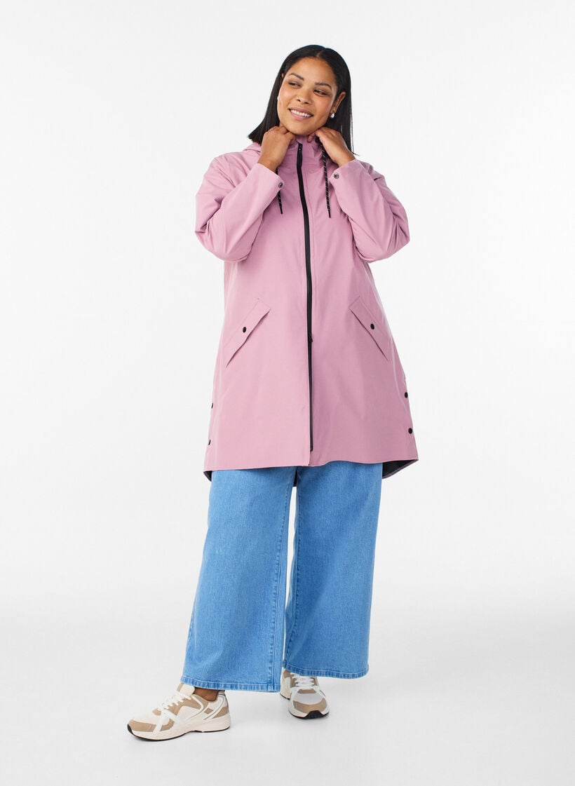 Regnjakke med lommer og hette, Rosa, Model