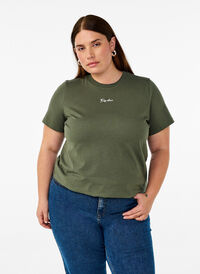 Bomulls T-skjorte med broderidetalje, Grønn Bomulls T-skjorte med broderidetalje, Grønn, Model