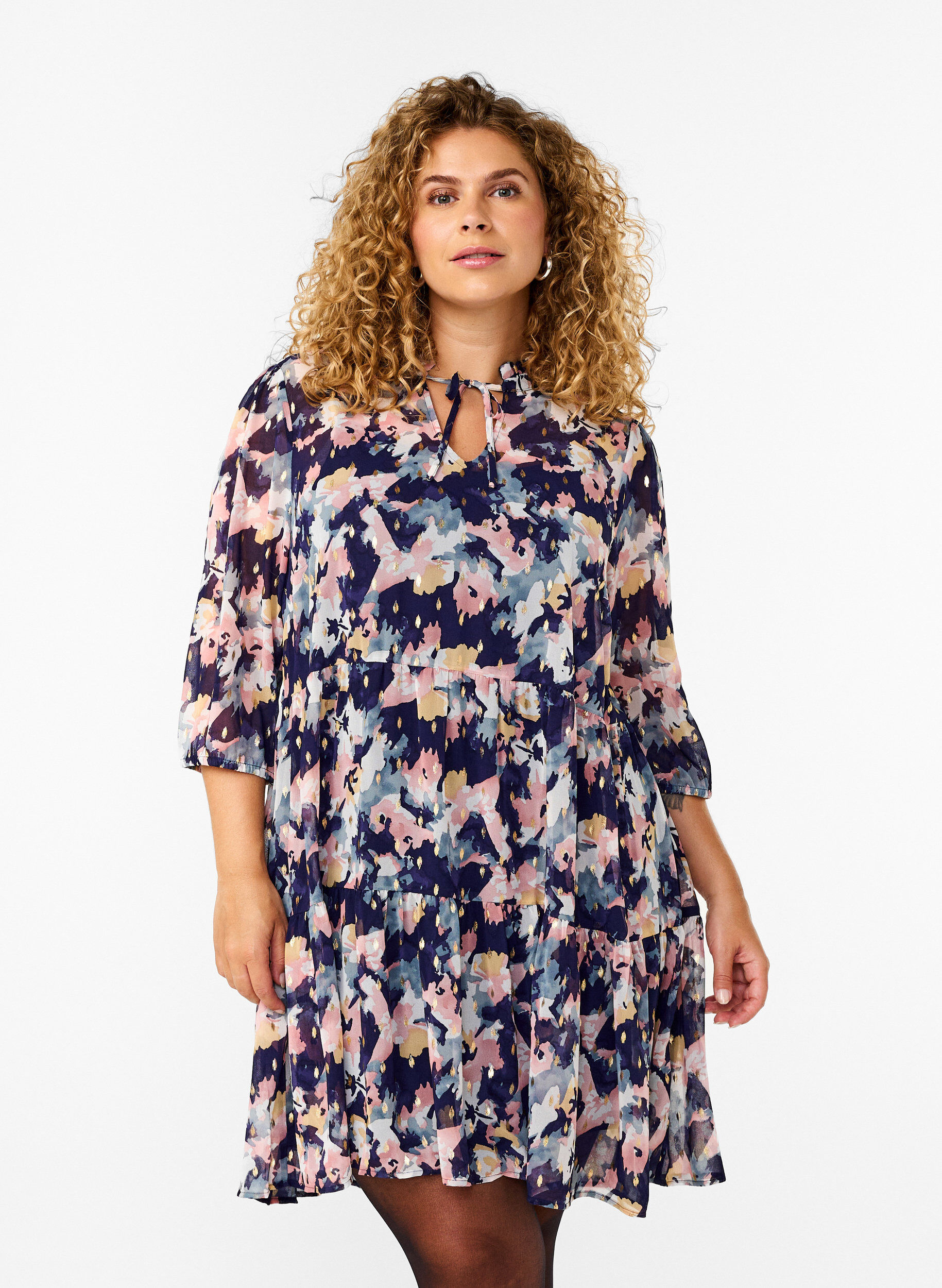 Zizzi Tunika med blomsterm&oslash;nster og lurex, Night Sky AOP Flower, Model image number 0