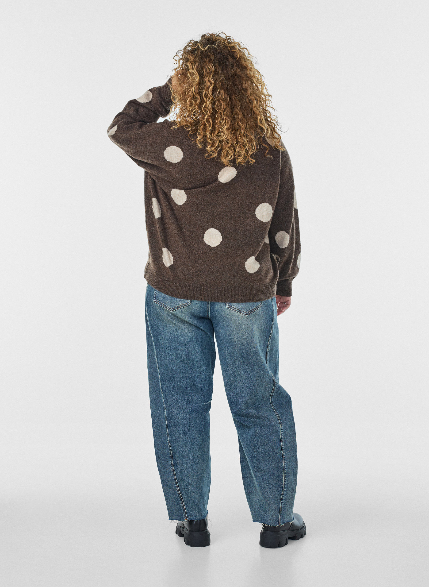 ZizziStrikkebluse med prikket m&oslash;nster, Brun, Model image number 2