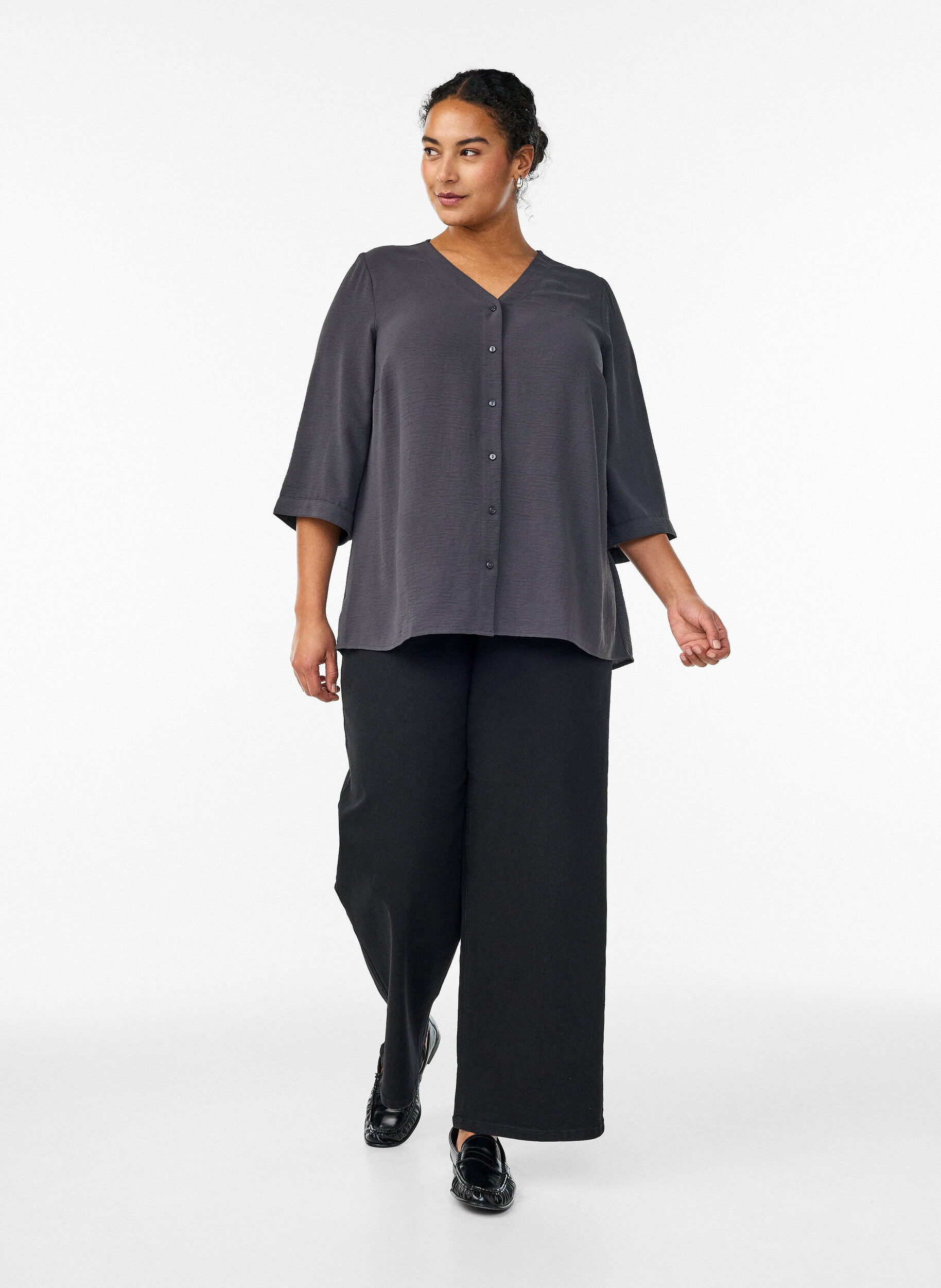 ZizziSkjortebluse med v-hals og 3/4 ermer, Gr&aring;, Model image number 1