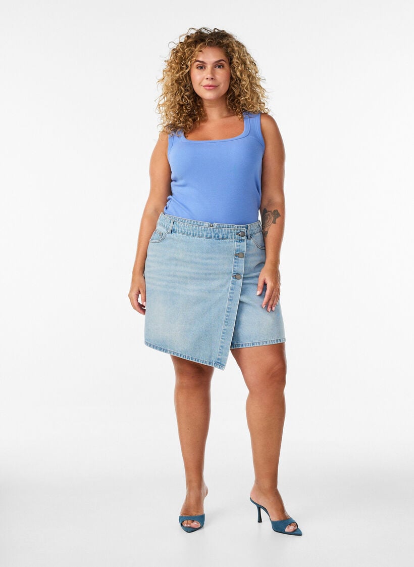 Denimskorts med omslagseffekt og h&oslash;y midje, Bl&aring;, Model image number 1