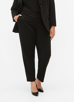 Klassisk bukse med lommer, Black, Model image number 2