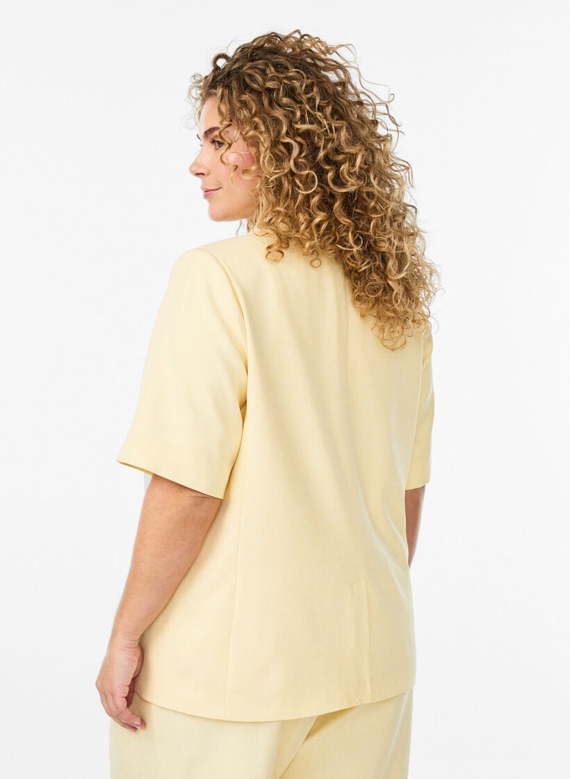 Blazer med korte ermer og slag, Gul, Model image number 2