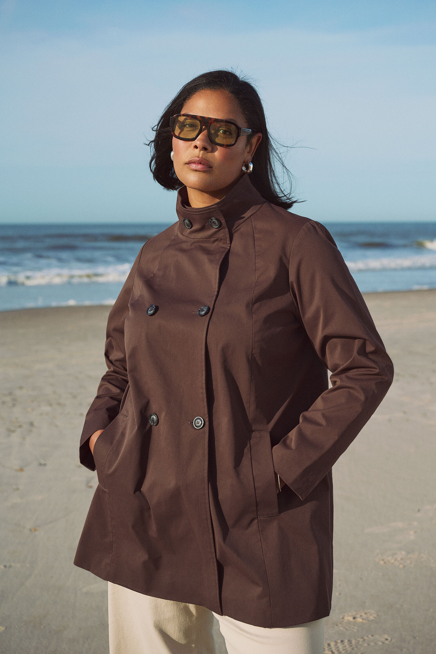 Zizzi Vannavvisende v&aring;rjakke i brun, , Model