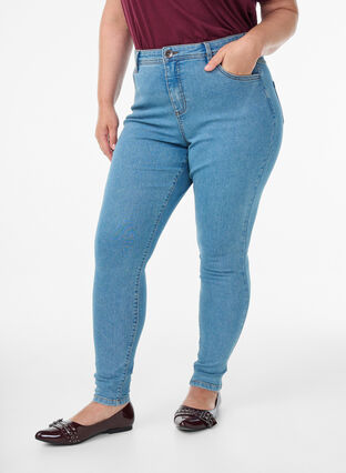 Zizzi FLASH - Jeans med super slim passform, Blå, Model image number 2
