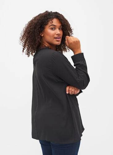Langermet bluse med blonder, Black, Model image number 1
