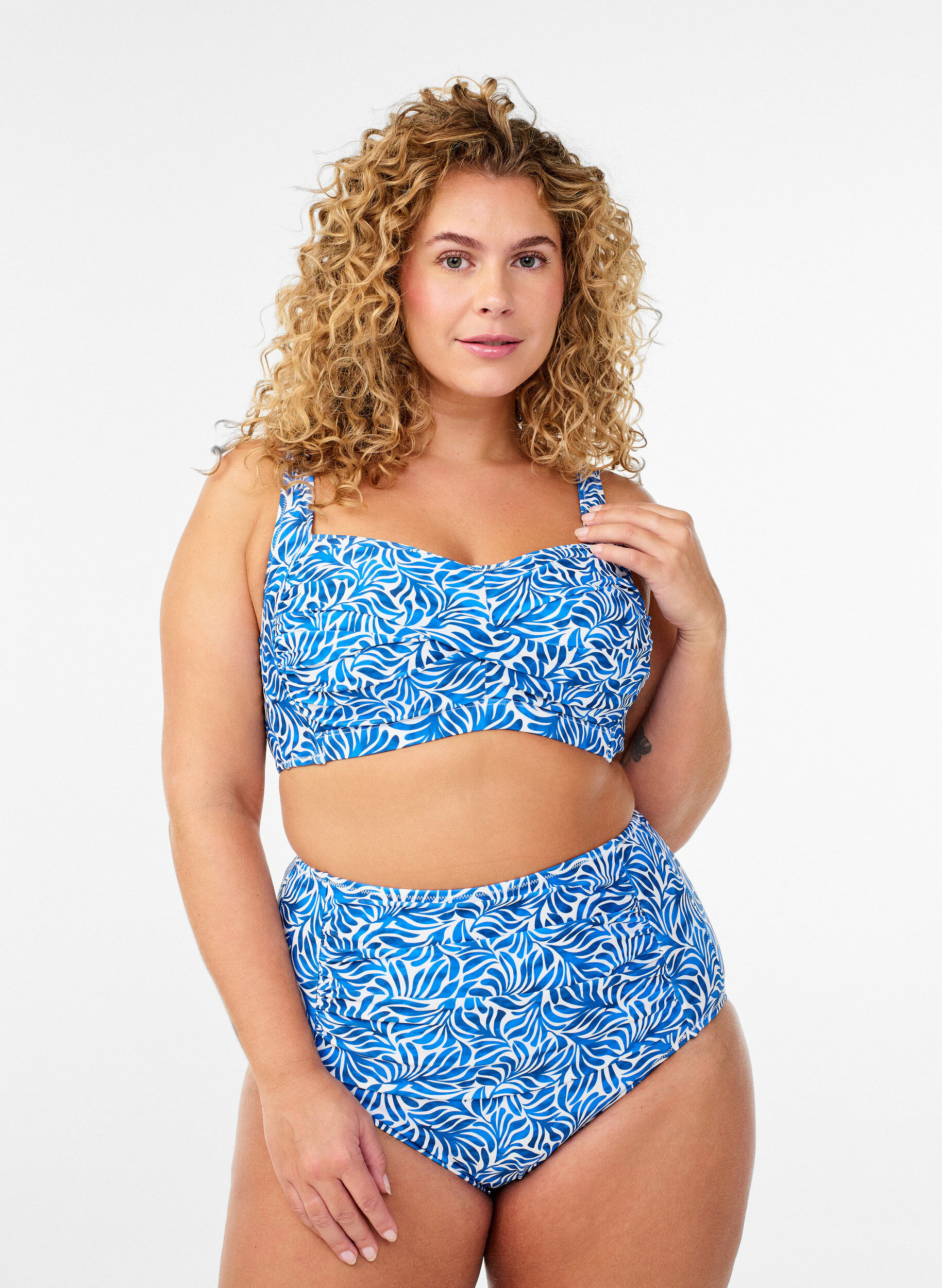 ZizziPolstret bikinioverdel med trykk, Bl&aring;, Model image number 1
