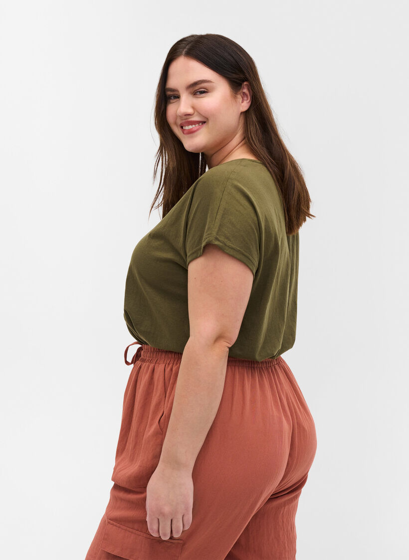 T-skjorte i bomullsmiks, Ivy Green, Model image number 2