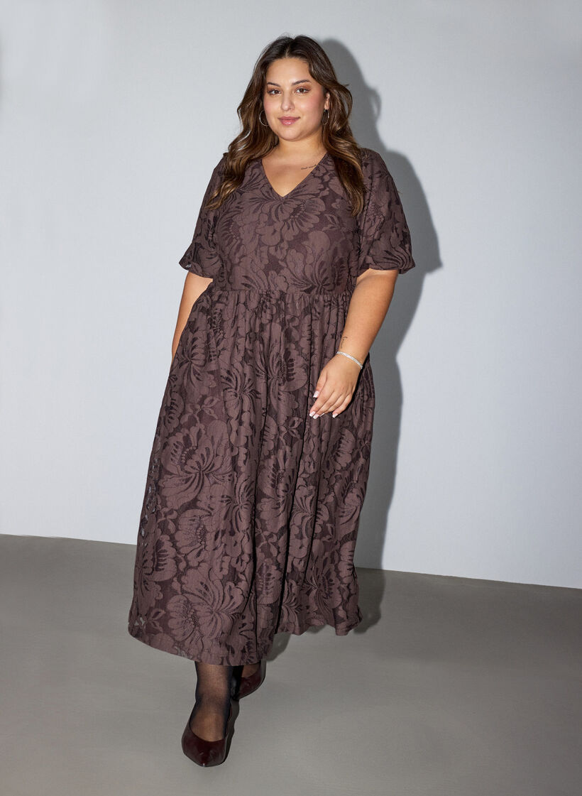 Midikjole i blomstret jacquard, Brun, Model image number 0