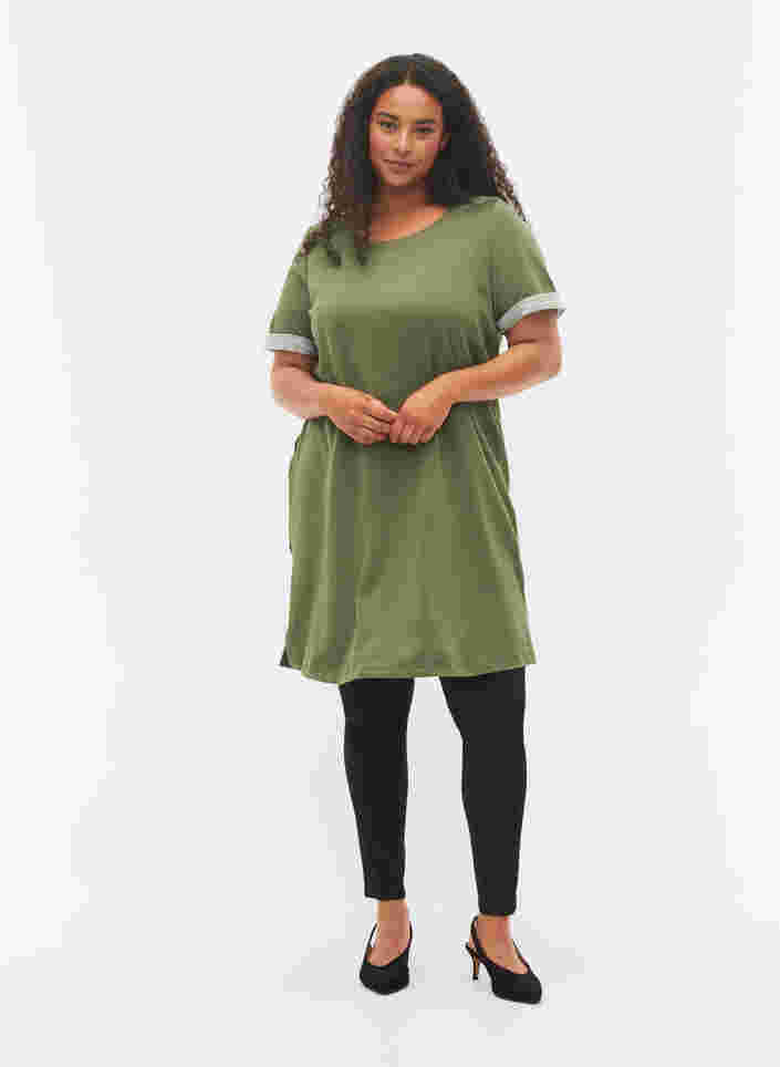 Kjole med korte ermer og splitt, Thyme, Model image number 2