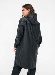 Regnjakke med hette og knappelukking, Black, Model