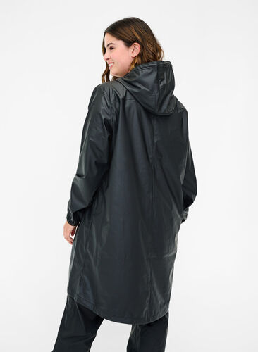 Zizzi Regnjakke med hette og knappelukking, Black, Model image number 1