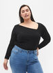 Langermet t-skjorte med asymmetrisk snitt, Black, Model image number 0
