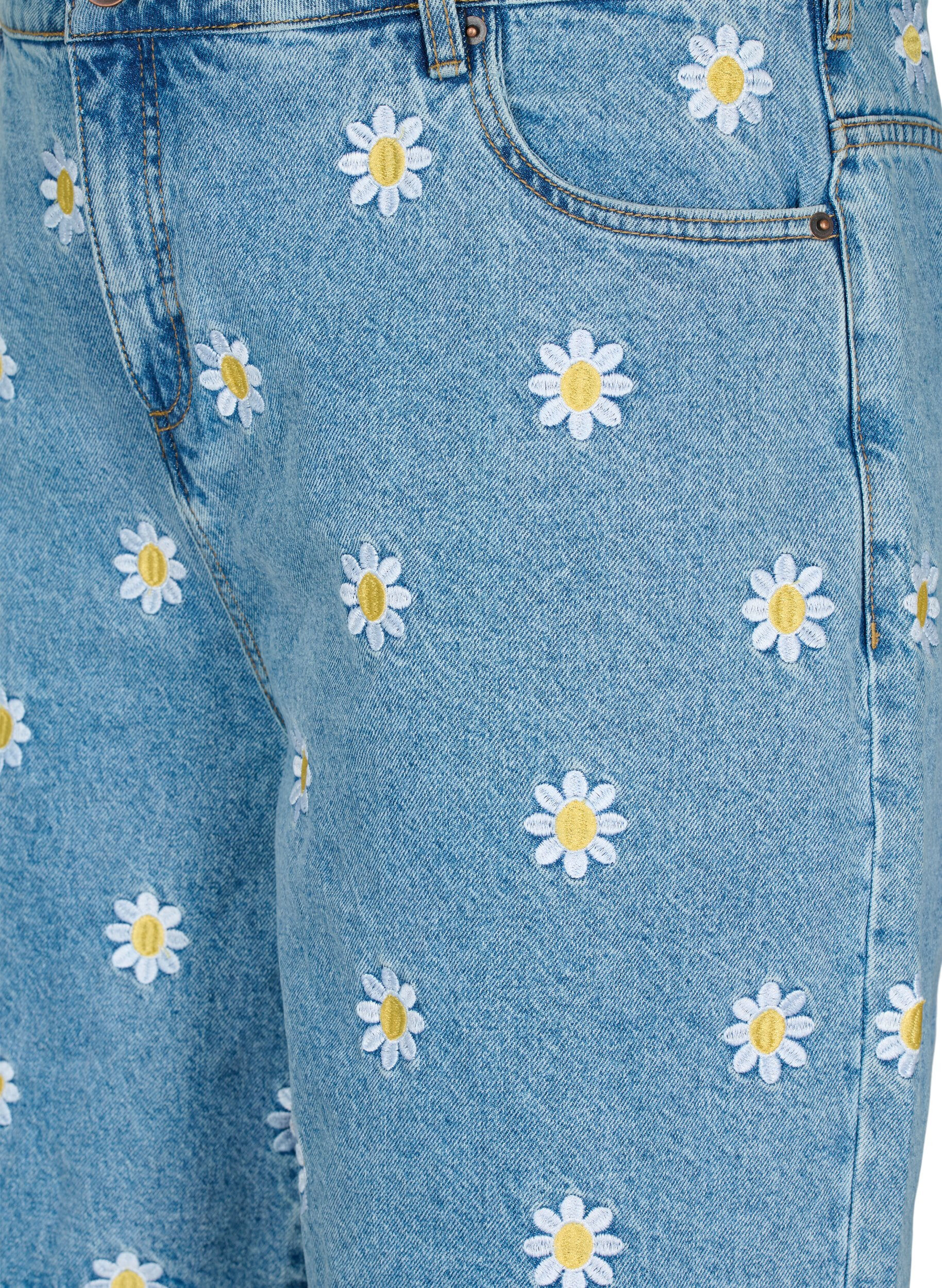 Zizzi Mille shorts med h&oslash;yt liv og broderte blomster , Light Blue Flower, Packshot image number 2